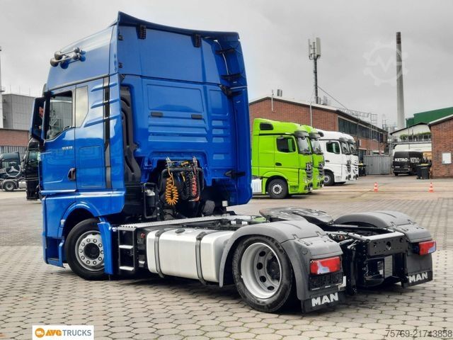 Volume tractor unit MAN 18.510 TGX GX Hubsattel Retarder Standklima