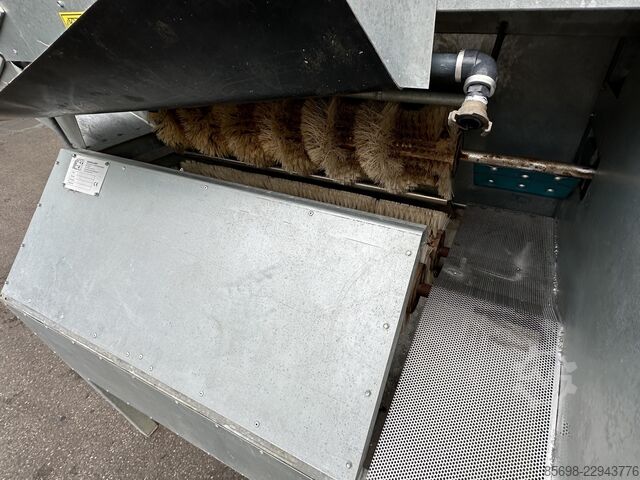 Baekelandt celeriac washer with brushes BAEKELANDT 