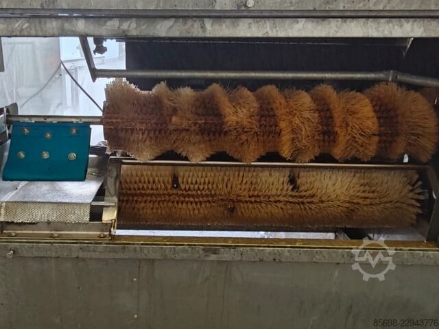 Baekelandt celeriac washer with brushes BAEKELANDT 