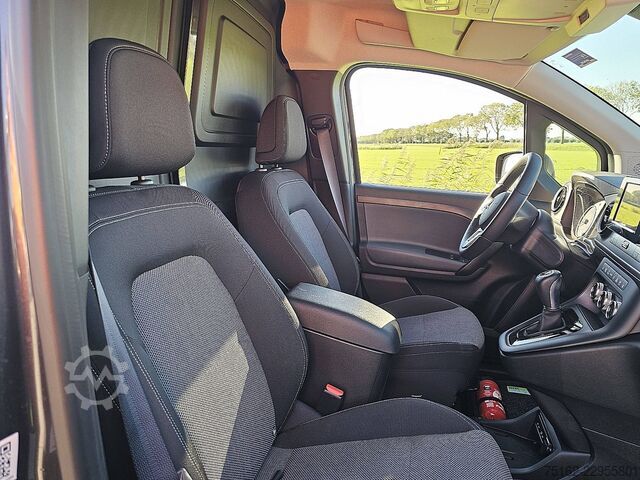 Suitcase MERCEDES-BENZ ECITAN 51kWh L1 290Km WLTP
