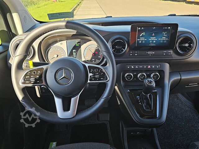 Suitcase MERCEDES-BENZ ECITAN 51kWh L1 290Km WLTP