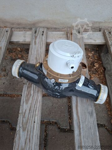 Mehrstrahl-Kontaktwasserzähler Corona DP 405