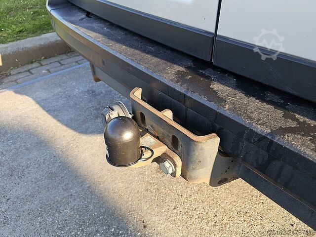 High-roof van VOLKSWAGEN CRAFTER 35 2.0 L3H3 LED Automaat!