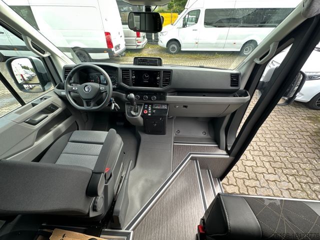 Kleinbus VOLKSWAGEN Crafter 21+3 Bus Automatik LED Klima Heizung