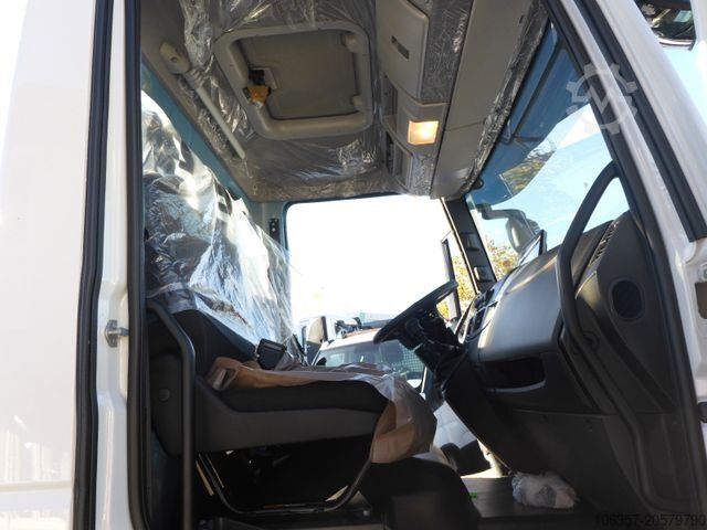 Van chassis IVECO Eurocargo 180E32K Radstand.4.185mm 2-Stück MY 25