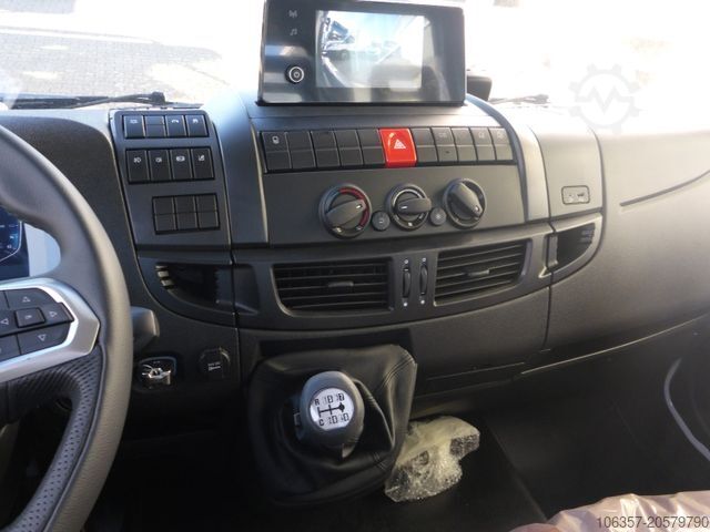 Van chassis IVECO Eurocargo 180E32K Radstand.4.185mm 2-Stück MY 25