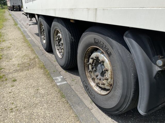 Box body Spier SGL390 Closed Box / Discbrakes / NL Trailer