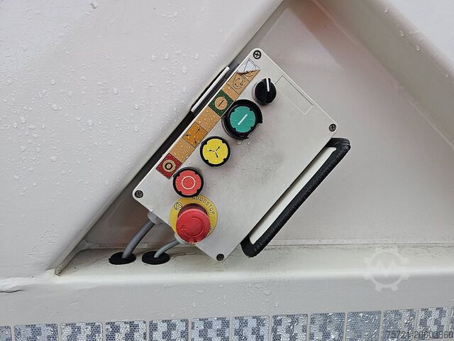 Abfallsammelfahrzeug SCANIA P340 CNG