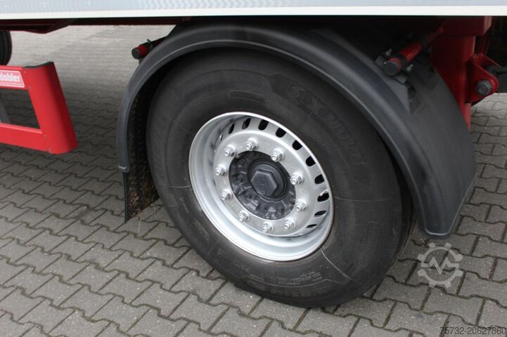 Box trailer  Geidobler koffer 2-Achser JOST