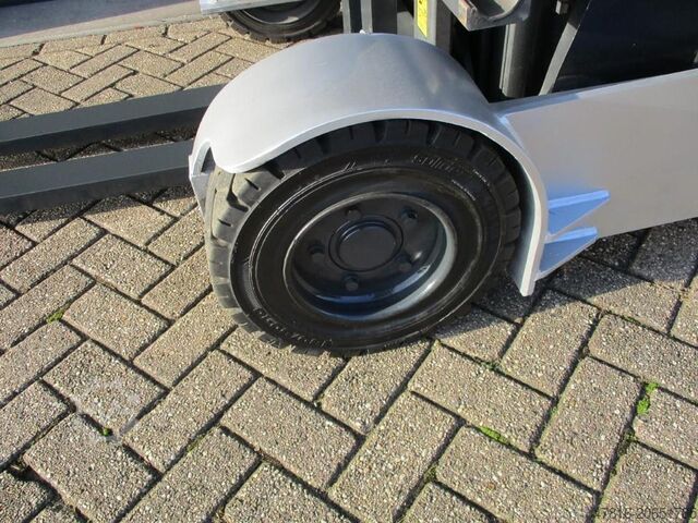 Reach truck STILL FM-X17 SE