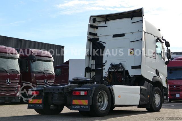 Standard tractor unit RENAULT T 460 High Cab 2-XL-Tank Navi Euro 6