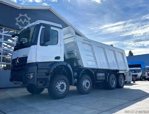 Tipper Mercedes-Benz Arocs 4140 K 8x4/4 Meiller Tipper