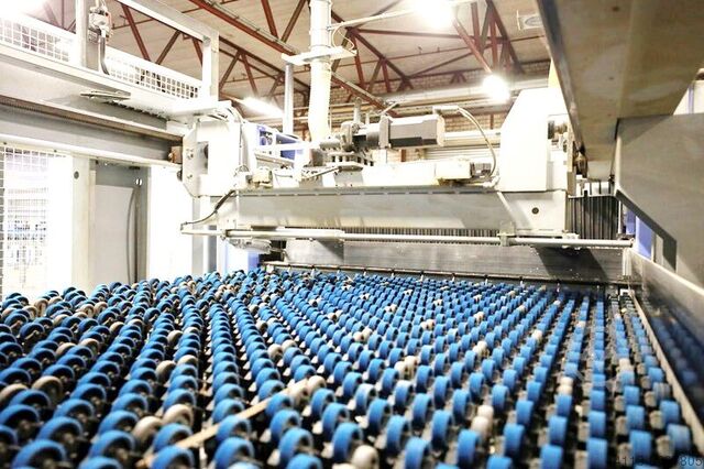 PLATTENAUFTEILSAeGE WINKELANLAGE HOLZMA (HOMAG GROUP) HKL 570 / 56 / 22 Profiline