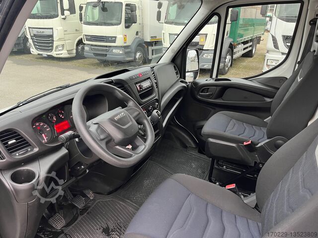 Kastenwagen Iveco DAILY 35S12