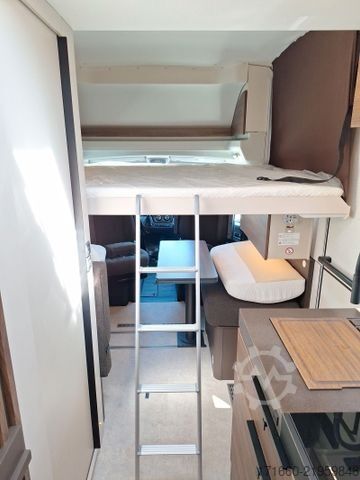 Teilintegriertes Wohnmobil BÜRSTNER Signature SFT 7.1 ** Automatik **