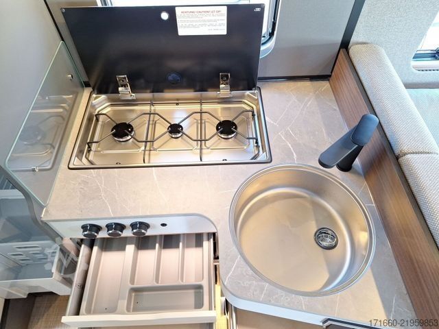 Teilintegriertes Wohnmobil HYMER/ERIBA B-Klasse MC T 600