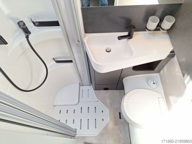 Teilintegriertes Wohnmobil HYMER/ERIBA ML-T Xperience 580