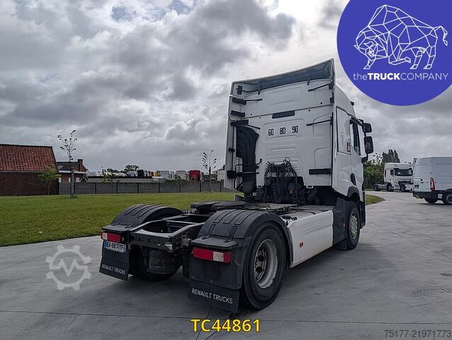 Standard-SZM Renault T 440