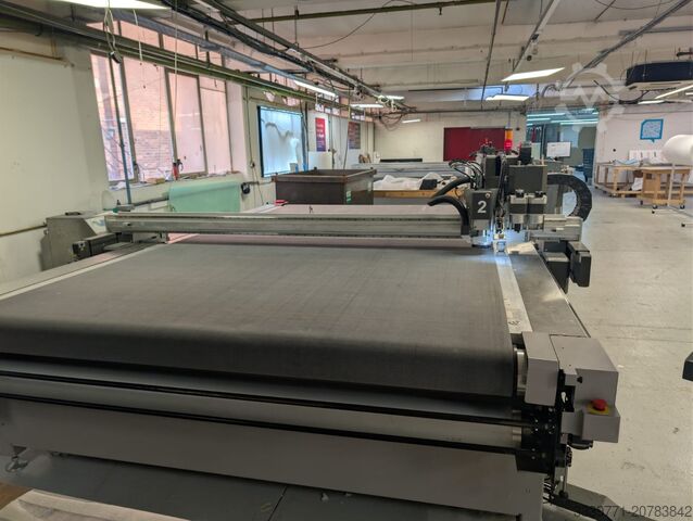 Schneidemaschine Blackman and White Versatech