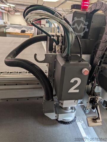 Schneidemaschine Blackman and White Versatech