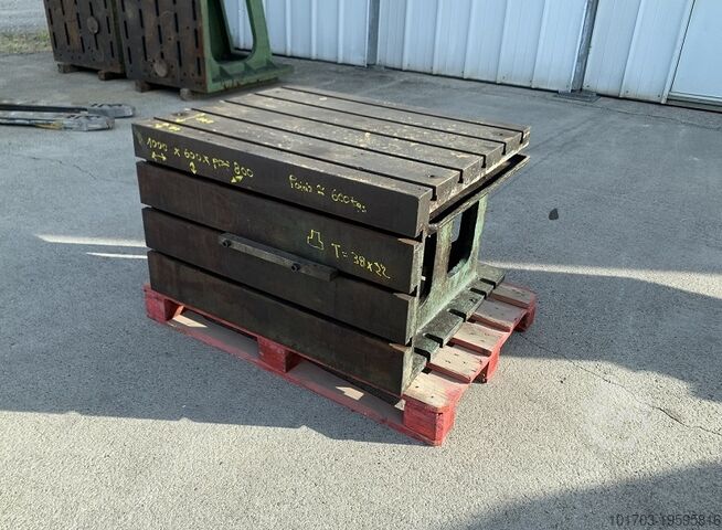 Cast iron clamping cube Cube de bridage en fonte 1000 x 600 x 800 mm