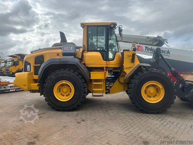 Wheel loader Volvo L120H