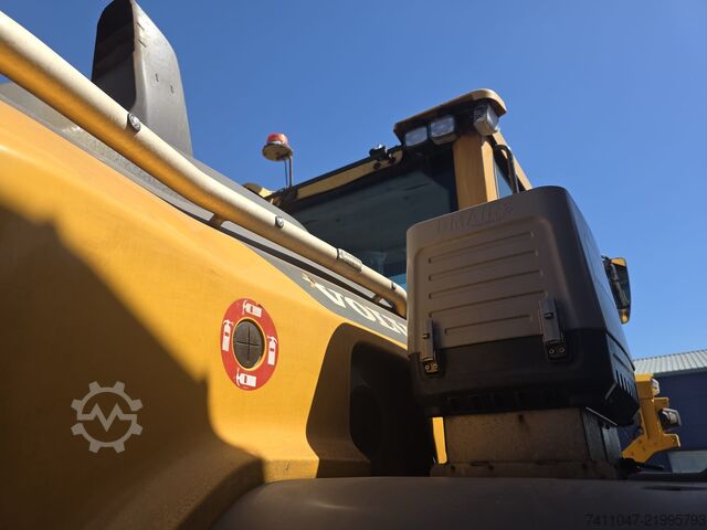 Wheel loader Volvo L120H