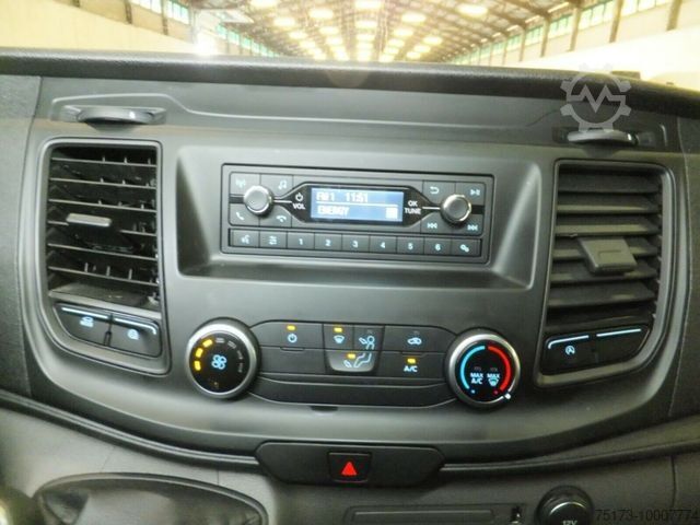 High top van FORD Transit Kasten 290 L2H2 LKW VA startup Klima