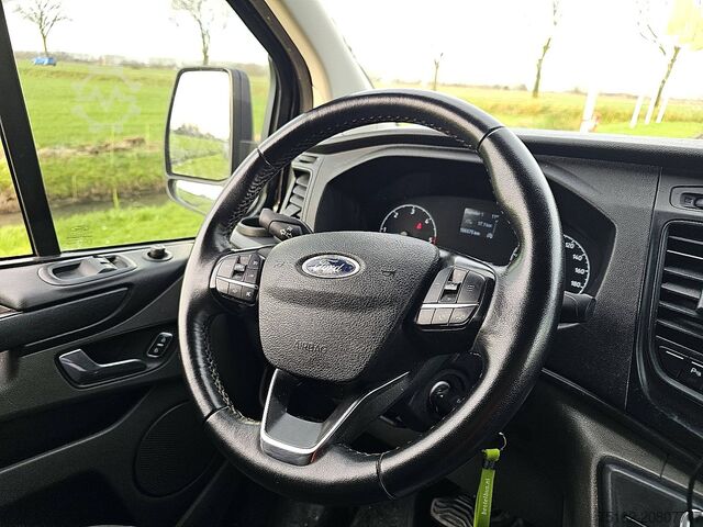 Hochdachkombi FORD TRANSIT CUSTOM 2.0 L2H1 Automaat Euro6!