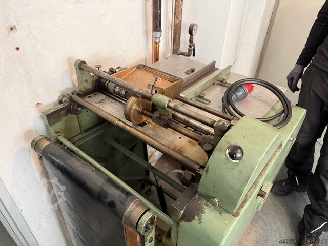 Streifen-Anleimmaschine Karl Tränklein