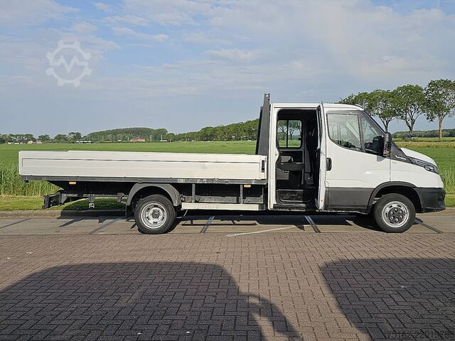 Loading platform IVECO DAILY 35C18 ac automaat EURO6