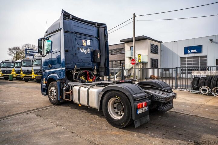 Standard tractor MERCEDES ACTROS 1846 BLS +ADR