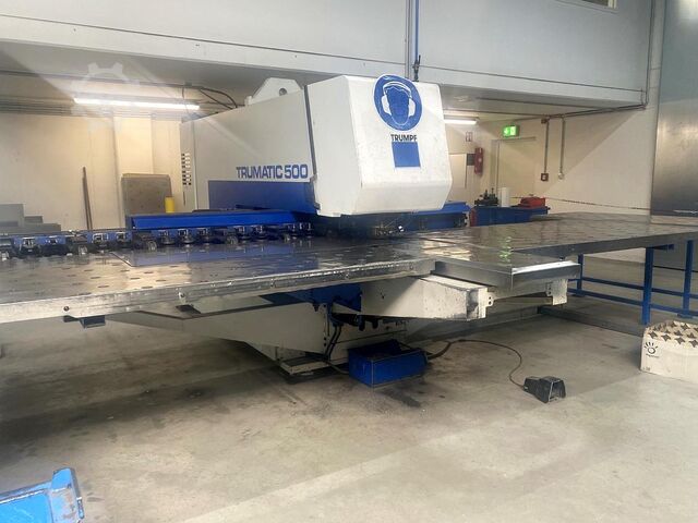 Punching and nibbling machine Trumpf Trumatic 500