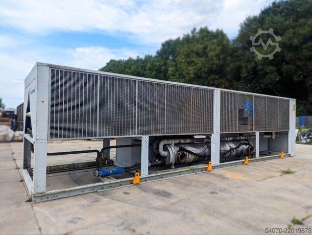 Chiller Used Industrial Chiller Climaveneta - 873 kW | With warranty