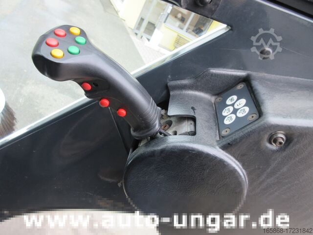 Kehrmaschine Aebi MFH 5500 Bj. 2012 Euro 5 Hochentleerung