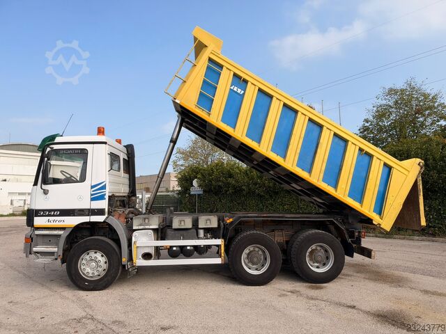 Tipper truck Mercedes-Benz ACTROS 3348
