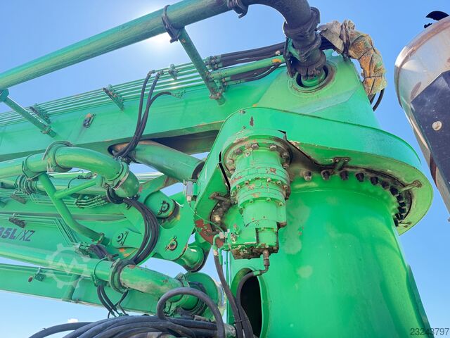 Concrete pump truck Astra VI HD8 84.48-80