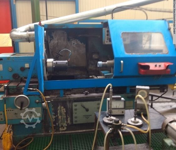 Internal Grinding Machine VOUMARD 6A - 600