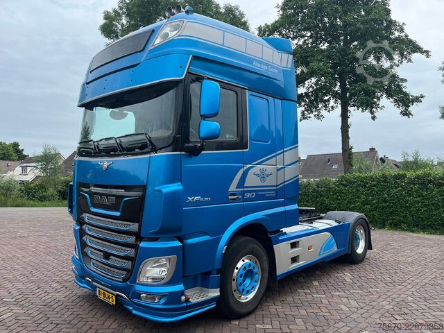 Standard-SZM DAF XF 530 FT 90th anniversary edition