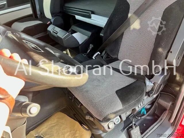 Standard-SZM MAN TGX 18.500 Retarder / Voll Luft / Eu6 /2 x Tank