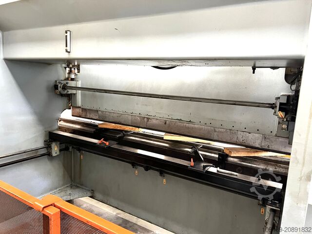 Press brake/HACO HPA 30-135 Haco Atlantic HPA 30 135 to.