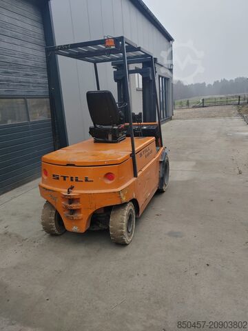 Electric - 4 wheels Still R60-40 Batt 2008y
