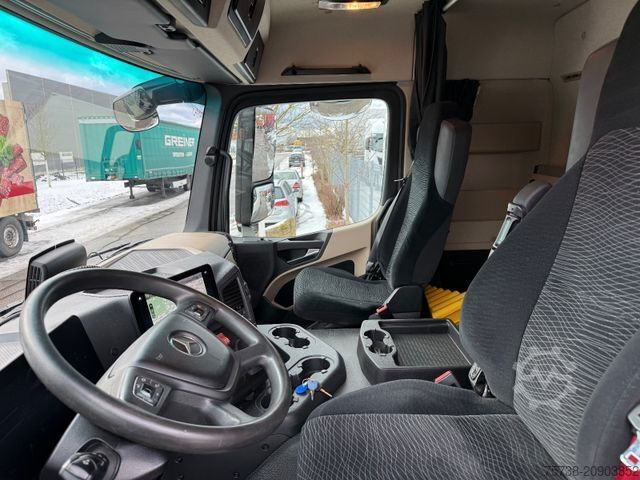 Hazardous materials truck MERCEDES-BENZ Actros 1846 LS ADR GEFAHRGUT/ClassicSpace/EURO6D