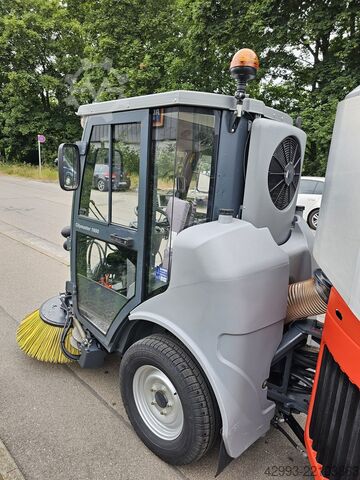 Road sweeper Hako Citymaster 1600