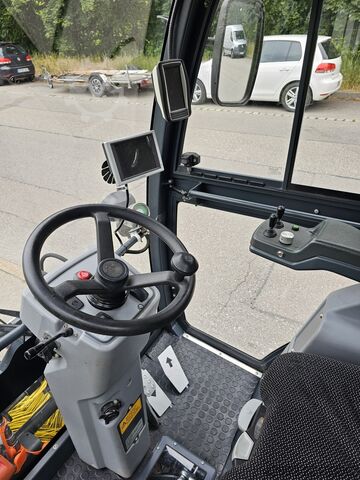 Road sweeper Hako Citymaster 1600