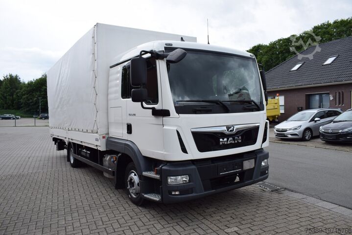 Curtain sider van MAN TGL  8.190 Pritsche Plane LBW Tempomat Klima