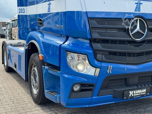 Standard tractor unit MERCEDES-BENZ 1842 Actros 4    Retarder