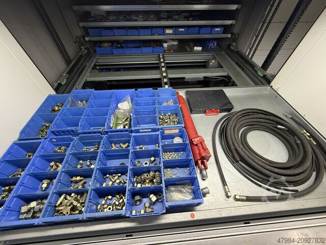 Paternoster with contents SSI Schäfer SHUTTLE-250-1850 x 863-NT