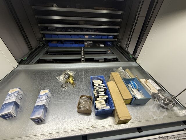 Paternoster with contents SSI Schäfer SHUTTLE-250-1850 x 863-NT