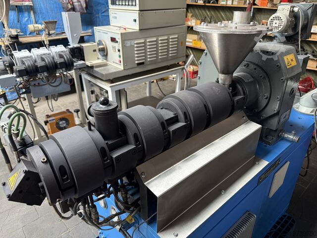 Twin screw extruder Berstorff ZE (CL) 25/30 LD